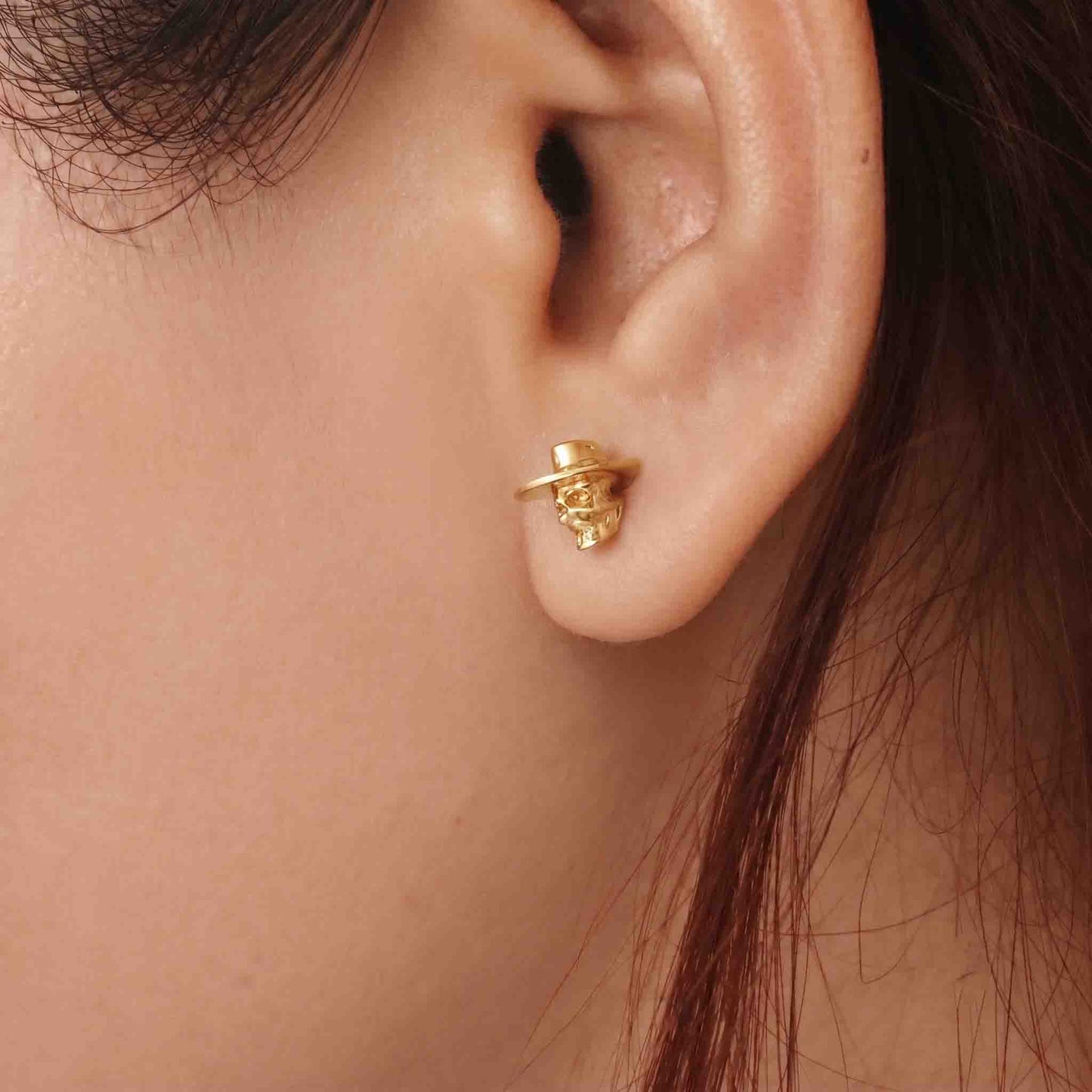 Silver Hat Skull Ear Studs