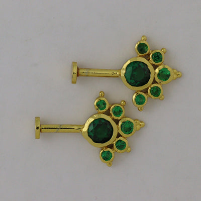 Silver Bugadi 6 Stone Mookuthi Flat Top Gold Green Emerald Design