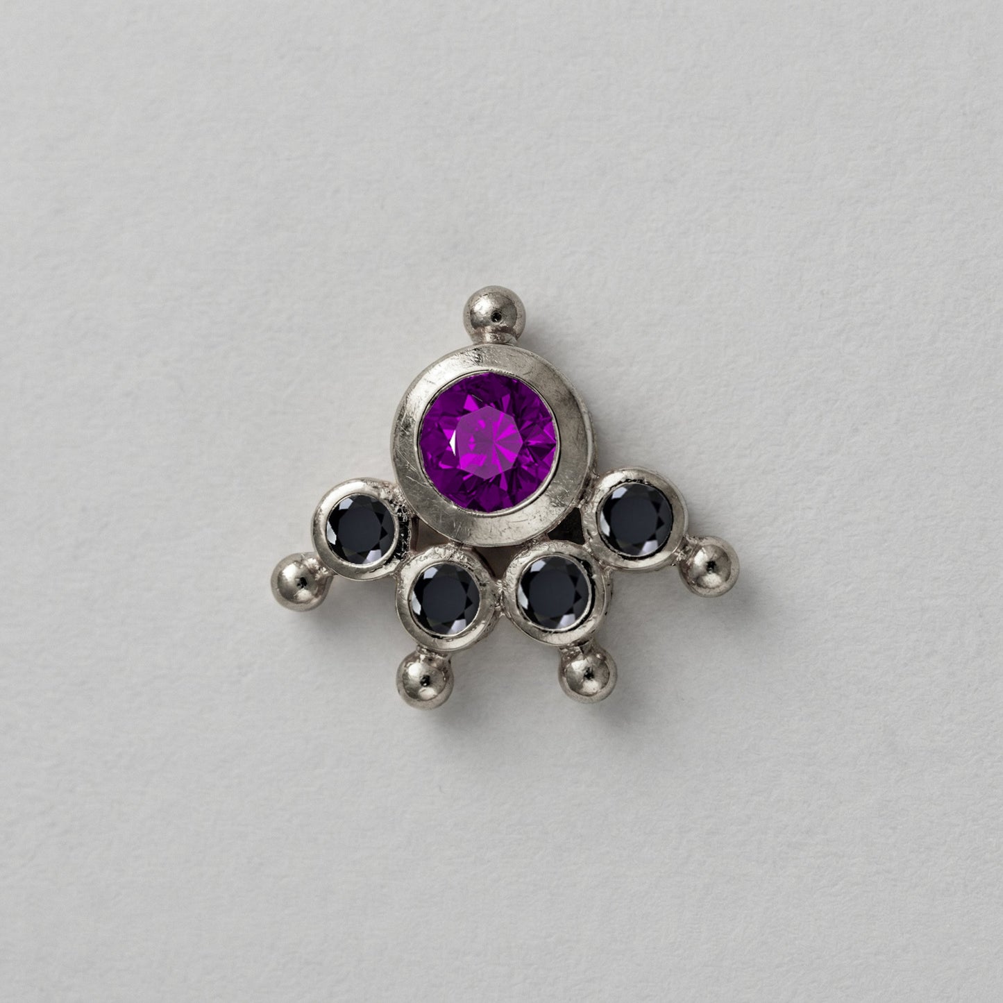 MOOKUTHI AMETHYST STONE SILVER NOSEPIN
