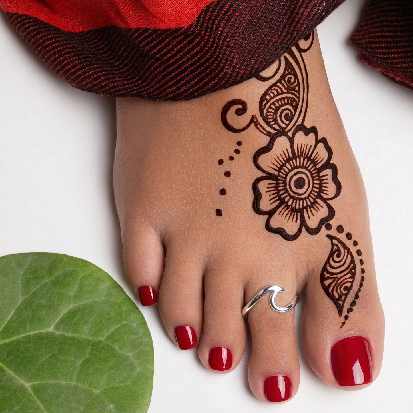 Silver Toe Ring Wave Design