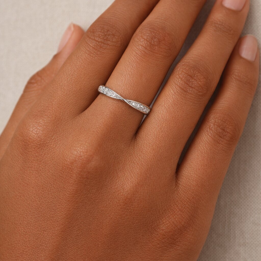 Silver Serenity Twist Ring