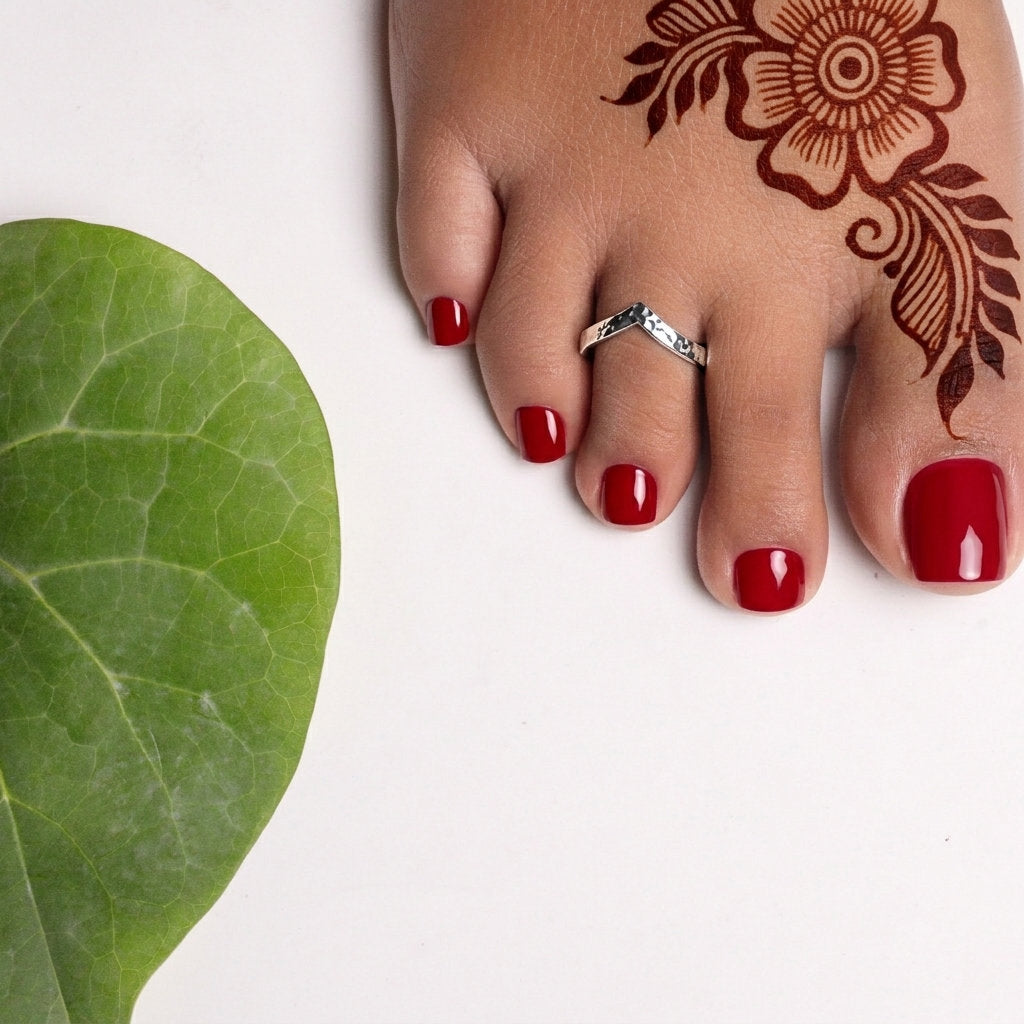 Silver Toe Ring Vanki Hammered Design