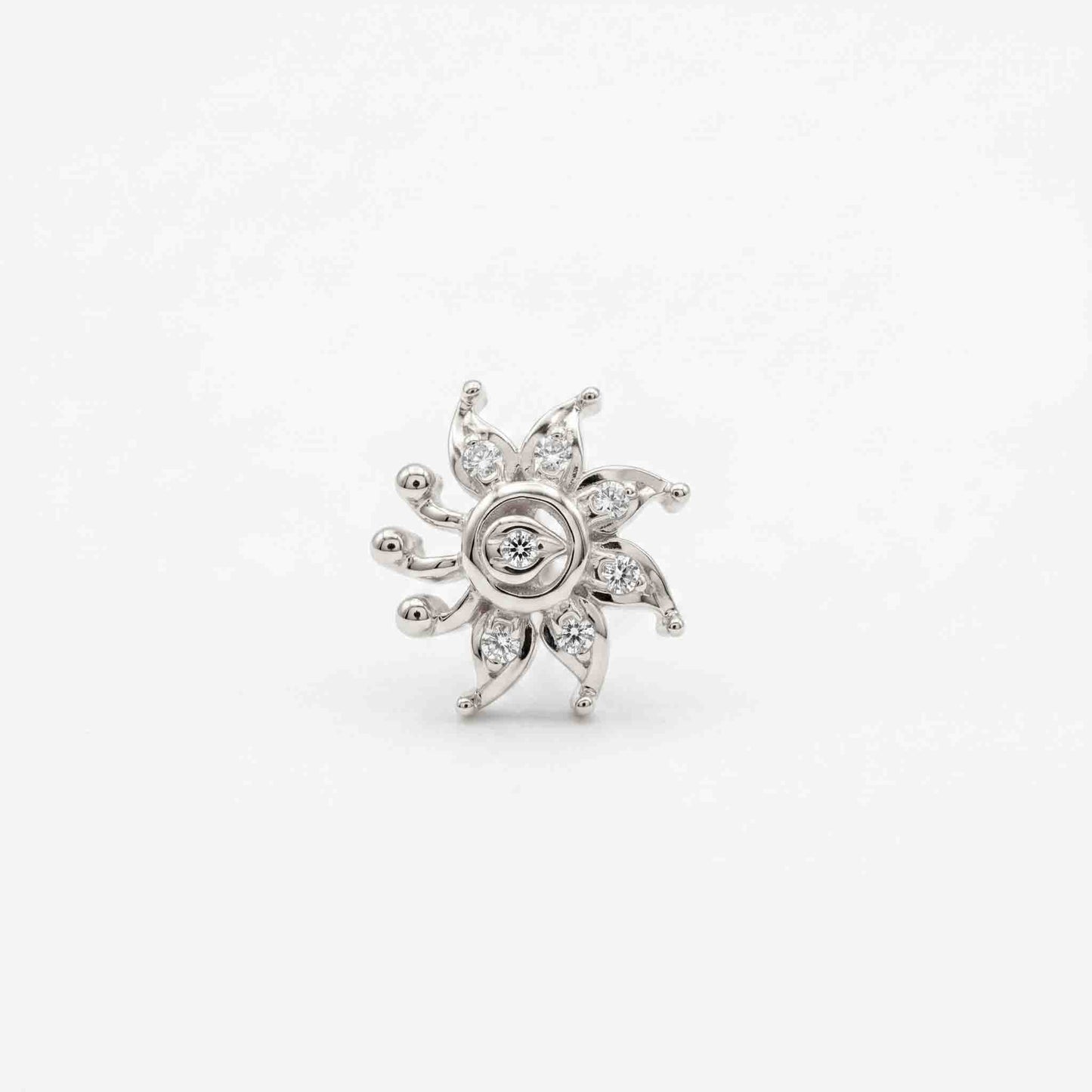 Silver Moyura Nose pin