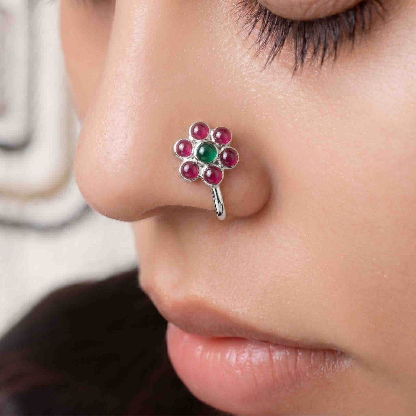 Silver 7 Kemp Stone Clip-on Nose pIn