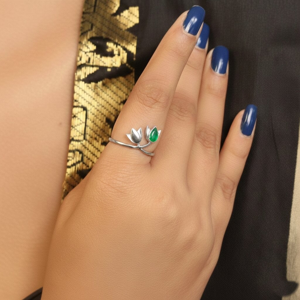 Silver Dual Lotus Ring (Green Stone)