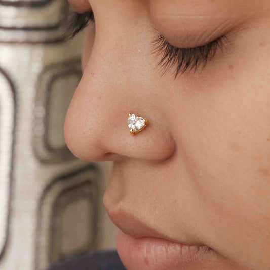 Silver Stone Heart Nose pin