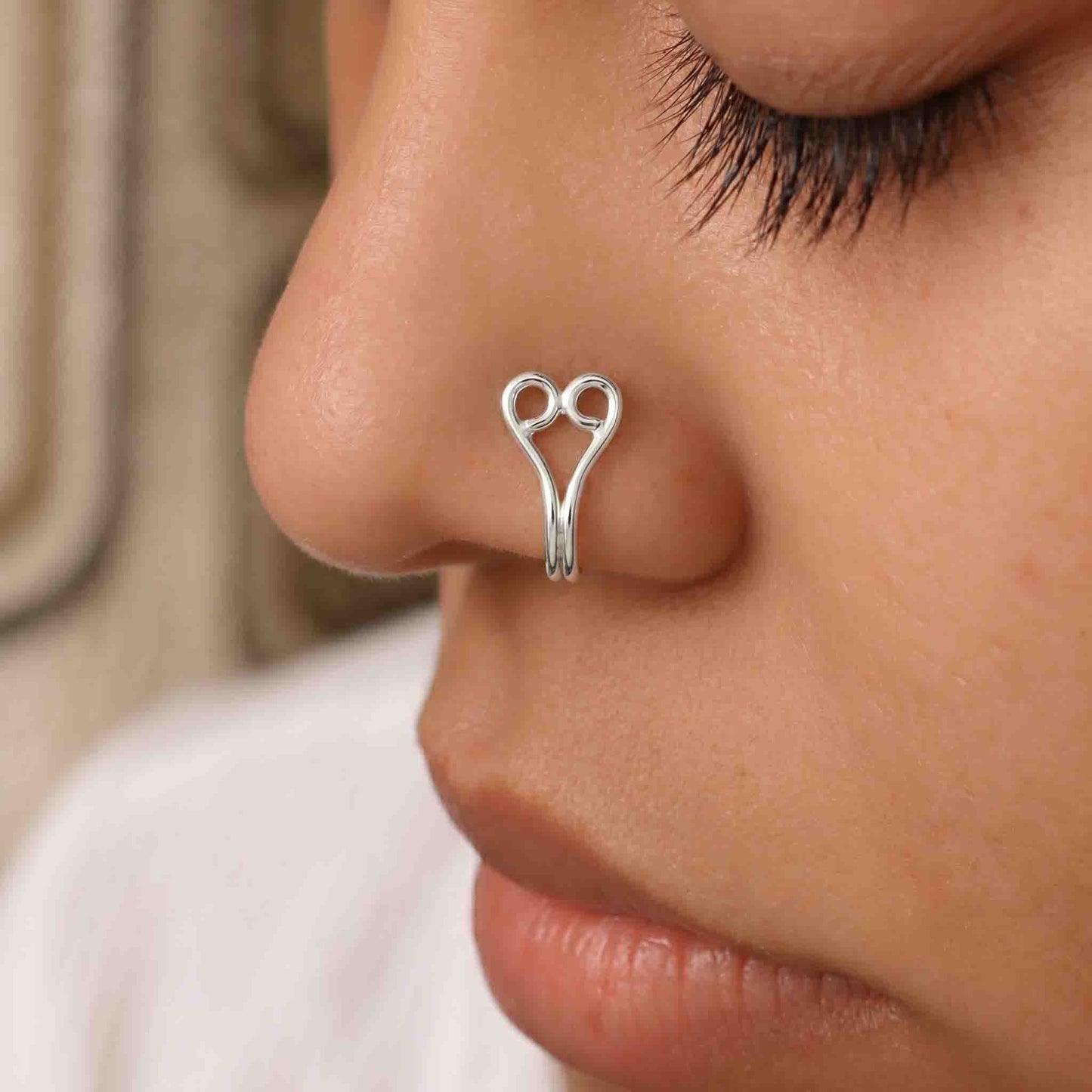Silver Mugola Clip-on NosepIn