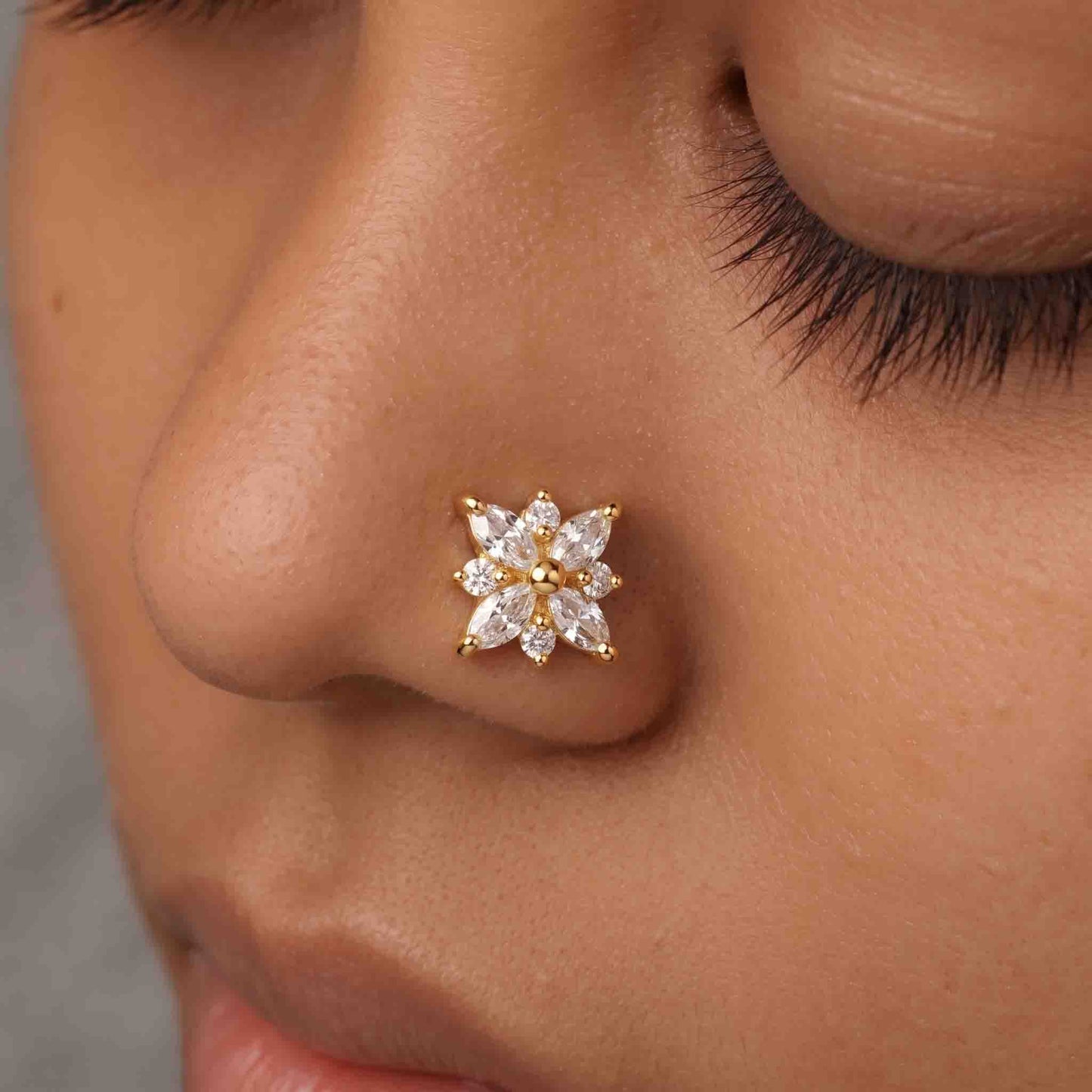 Silver Kalika Nose pin