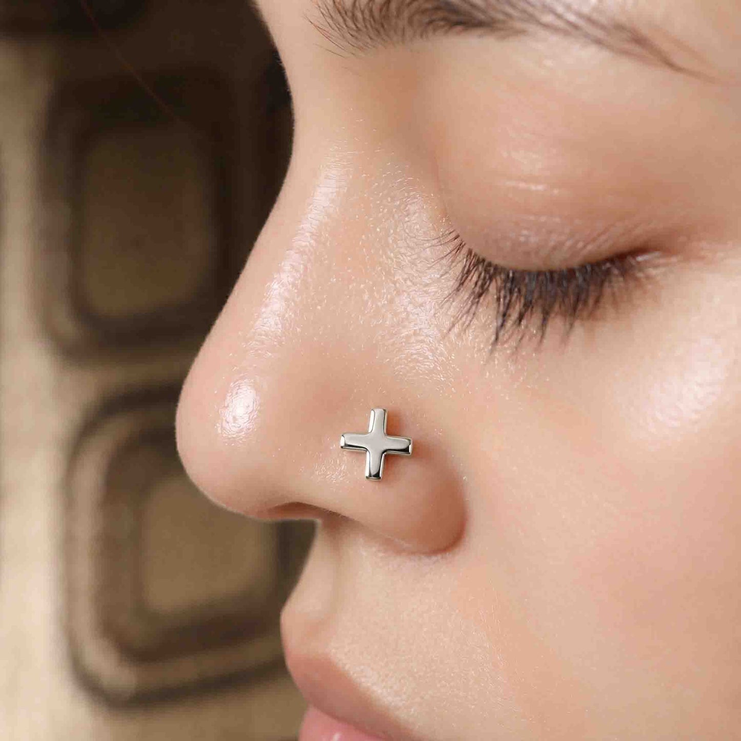 Silver Cross Nose pin