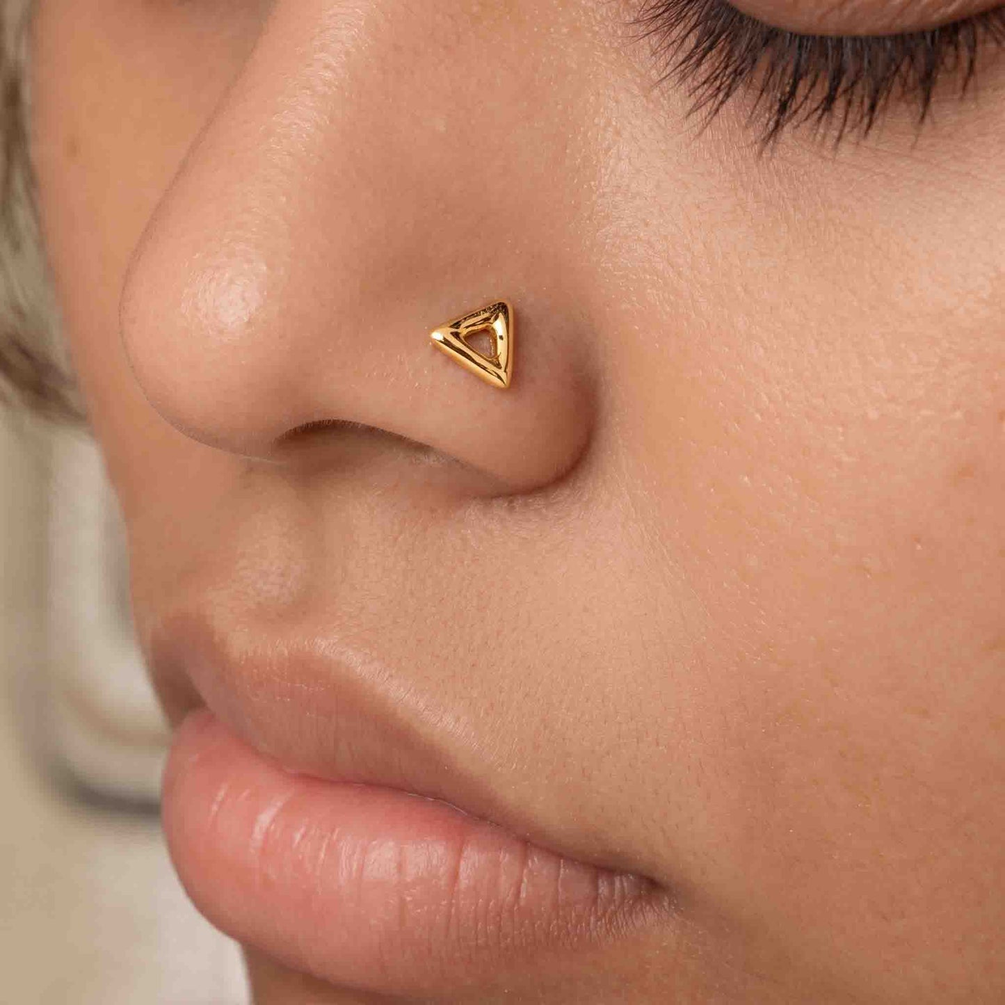 Silver Hollow Triangle Nose pin