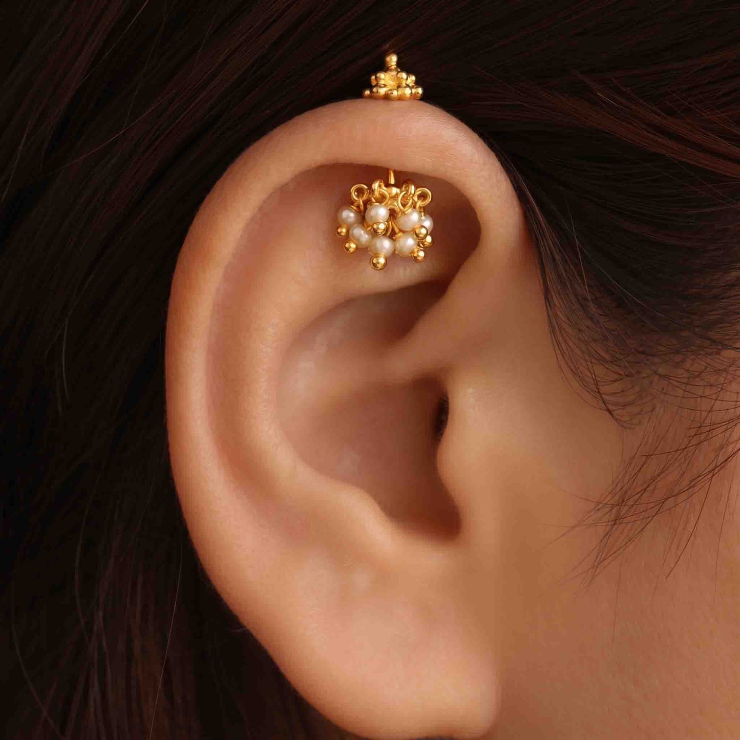 Silver Pearl Bunch With Gopuram top Design