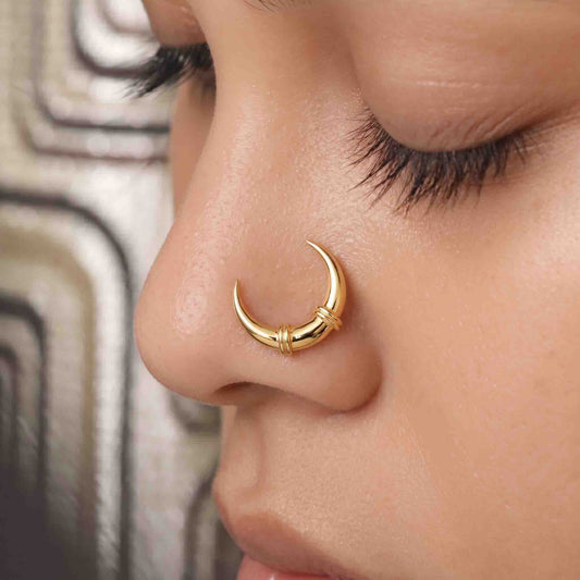 Silver Vakra Nose pin