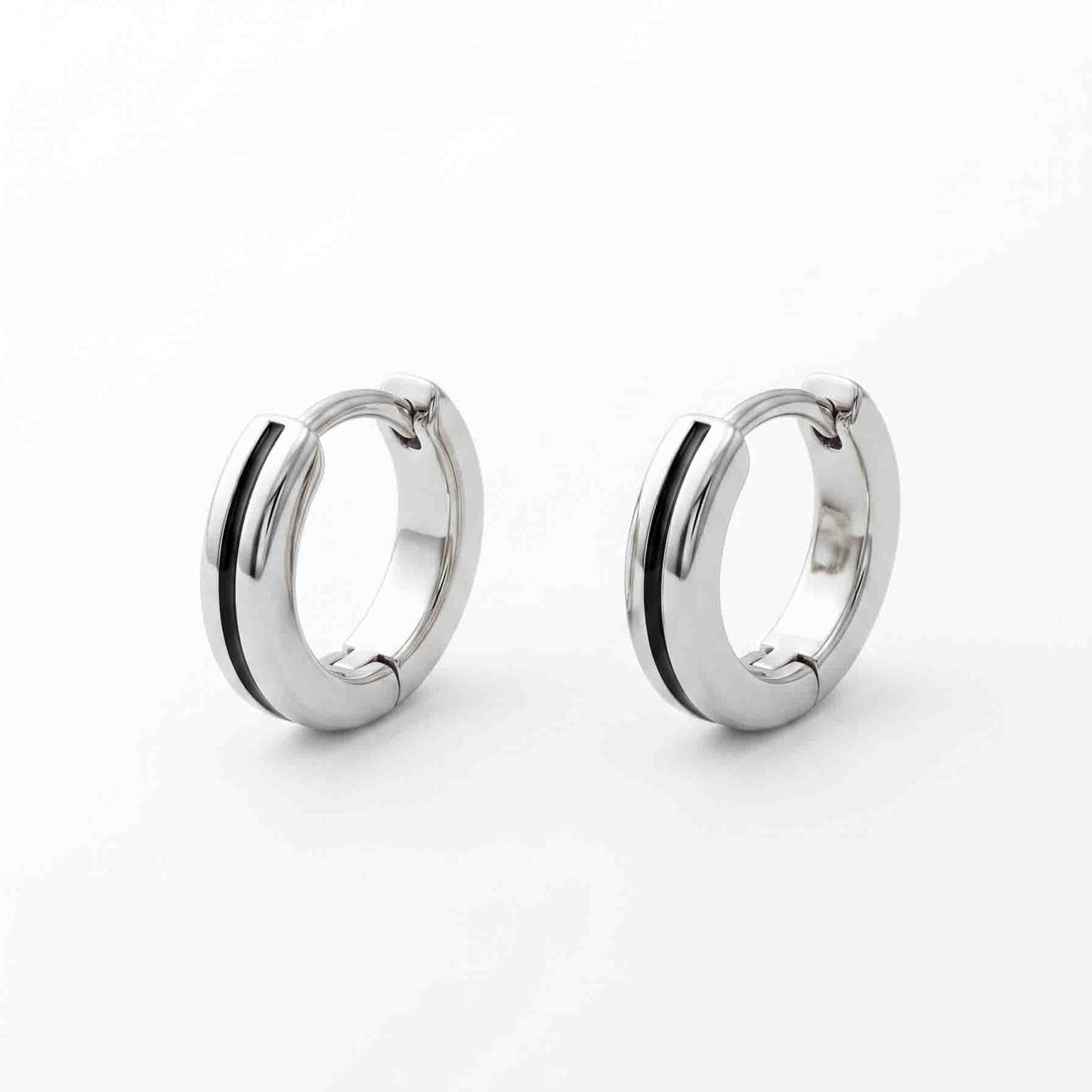 Silver Darkline Earring