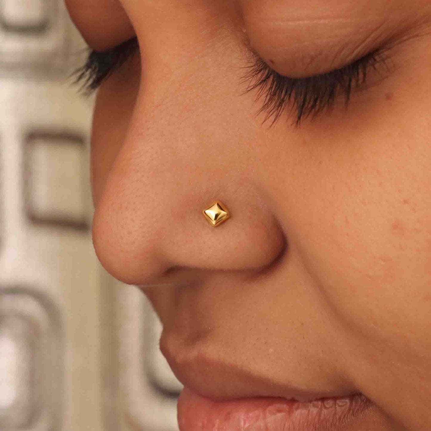 Silver Kona Nose pin