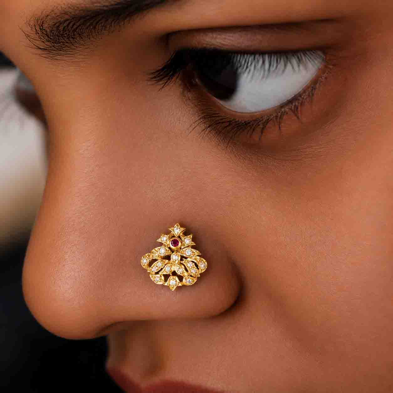 Silver Rajni Nose pin