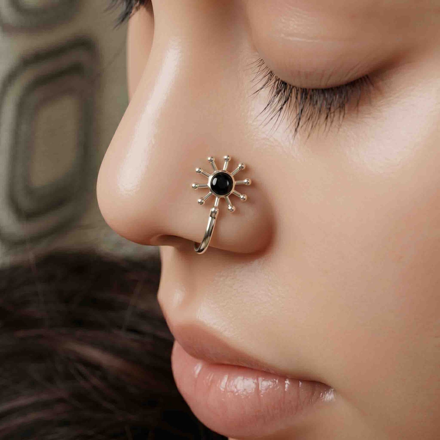 Silver Midnight Sol Nose pin