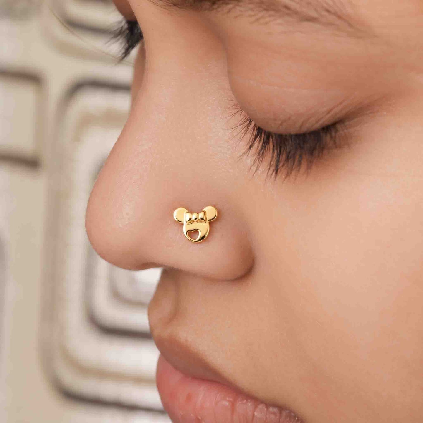 Silver Minnie Nose pin
