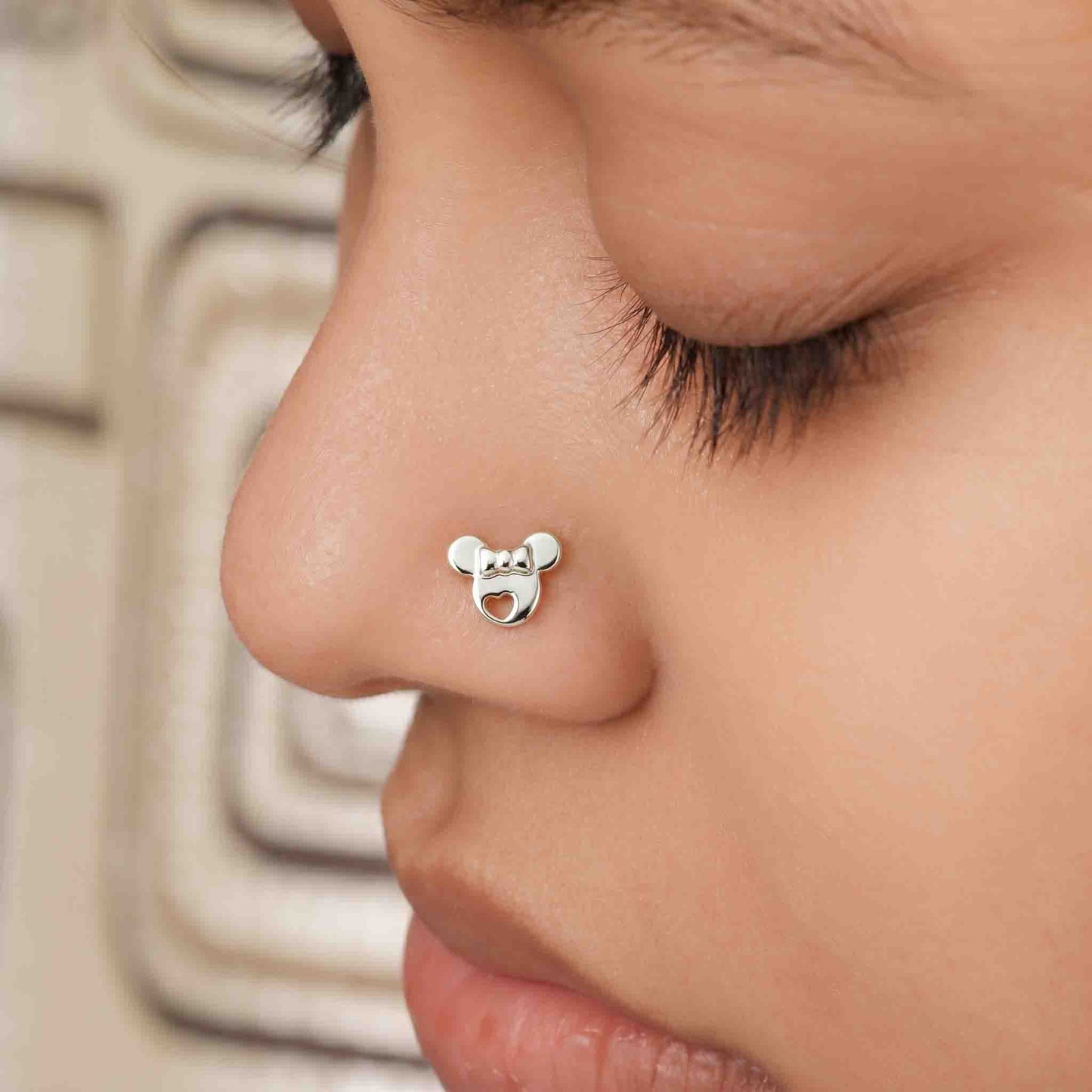 Silver Minnie Nose pin
