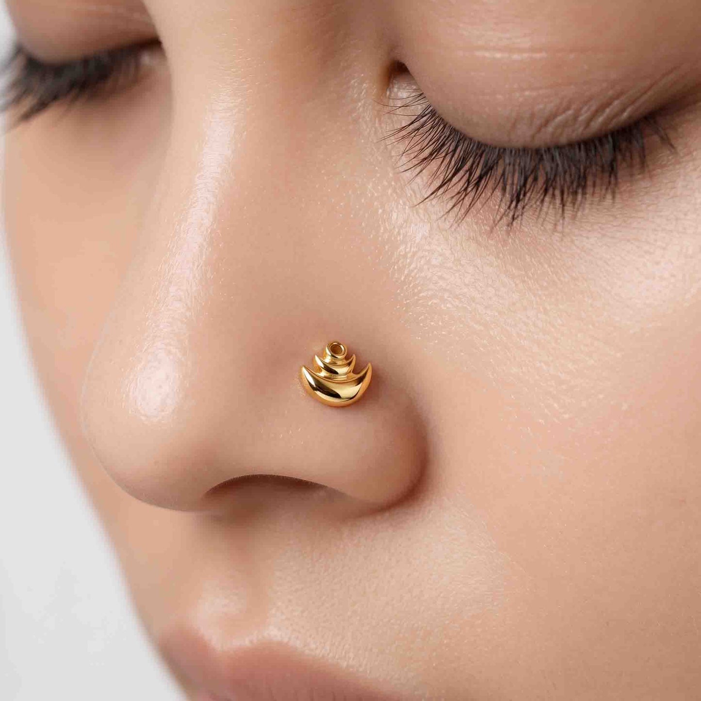 Silver Moon On Moon Nose pin