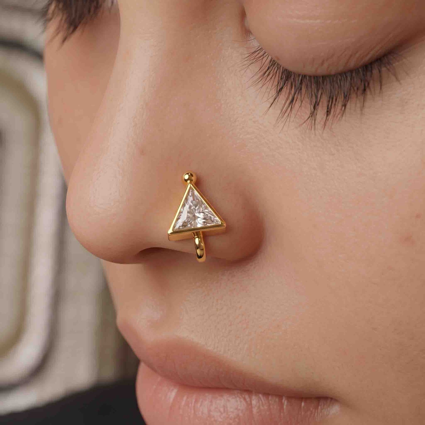 Silver Triangle  Clip-on Nose pin