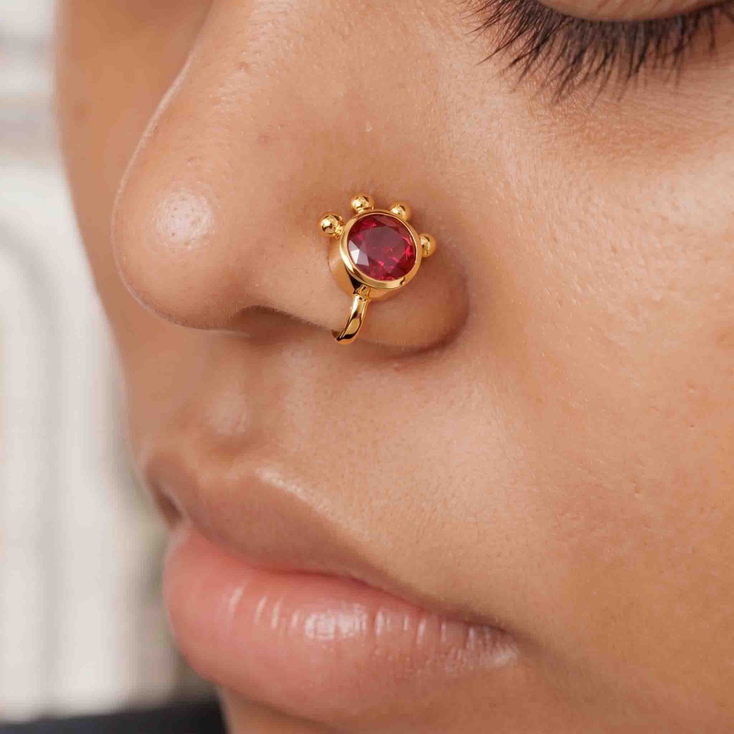 Silver Surkh  Clip-on Nose pin