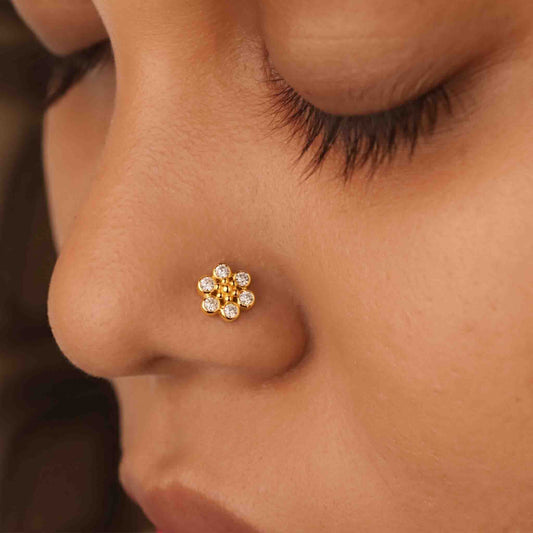 Silver Cheru Poovu Nose pin