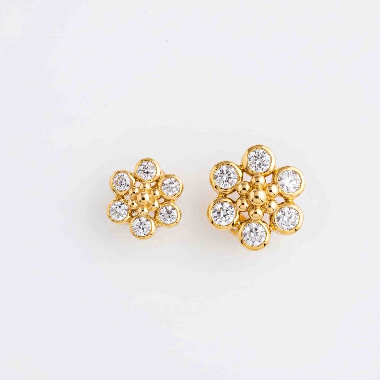 Silver Cheru Poovu Earring