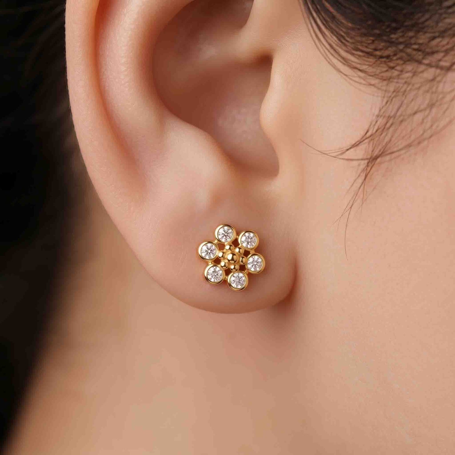 Silver Cheru Poovu Earring
