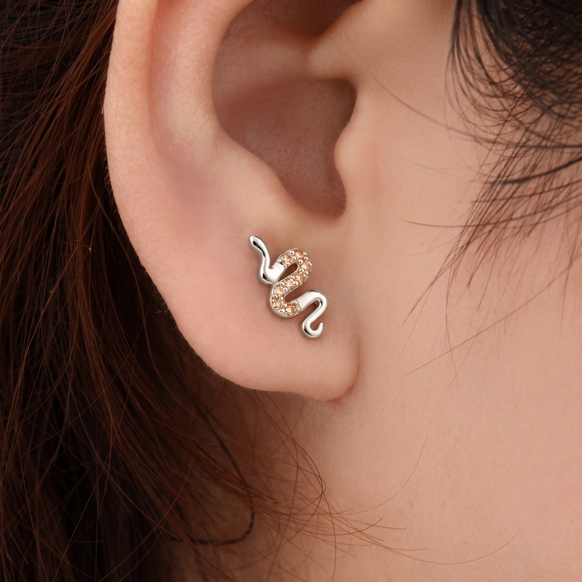 Silver Twisted Viper Champagne Stud Earrings