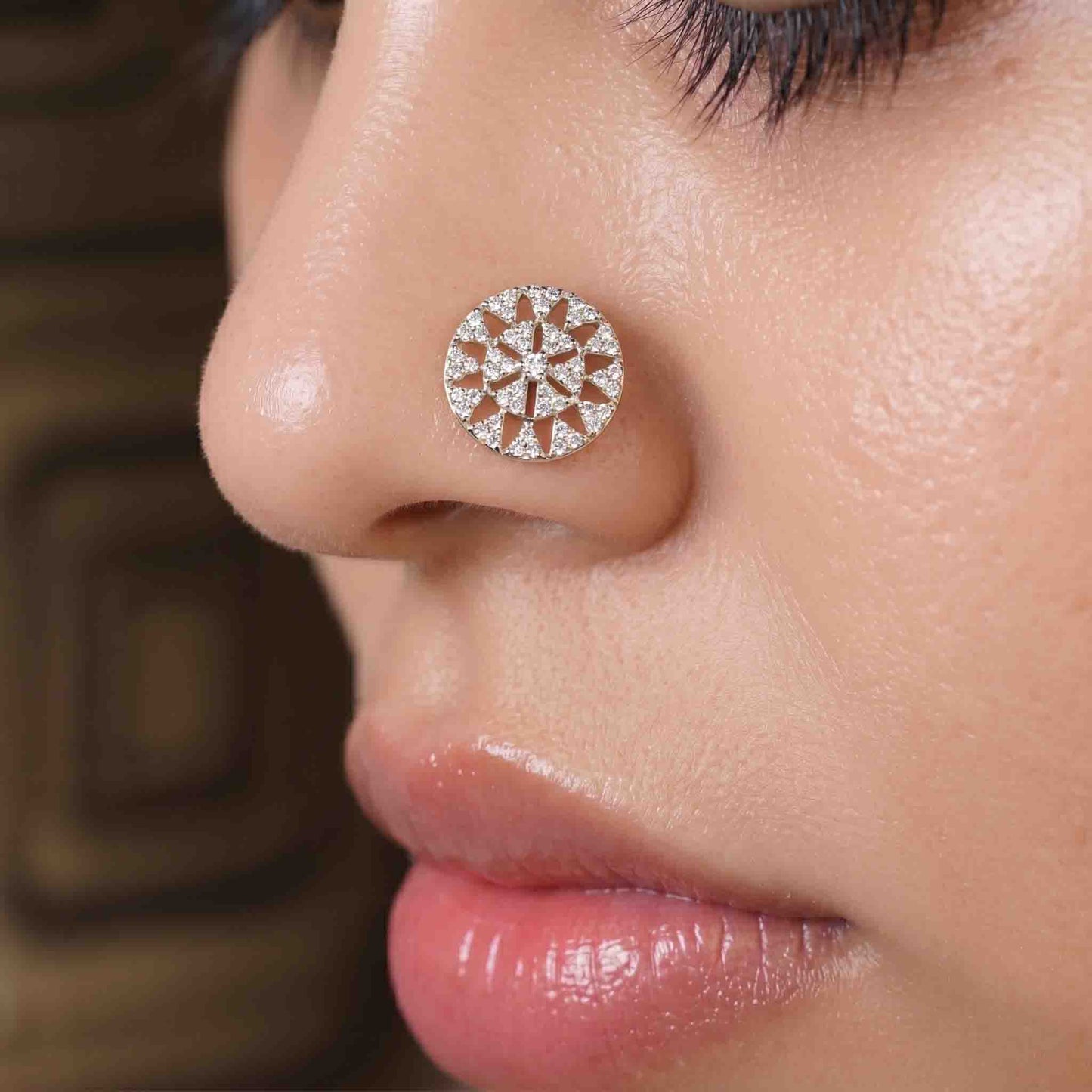 Silver Muggu Chakra Nose pin