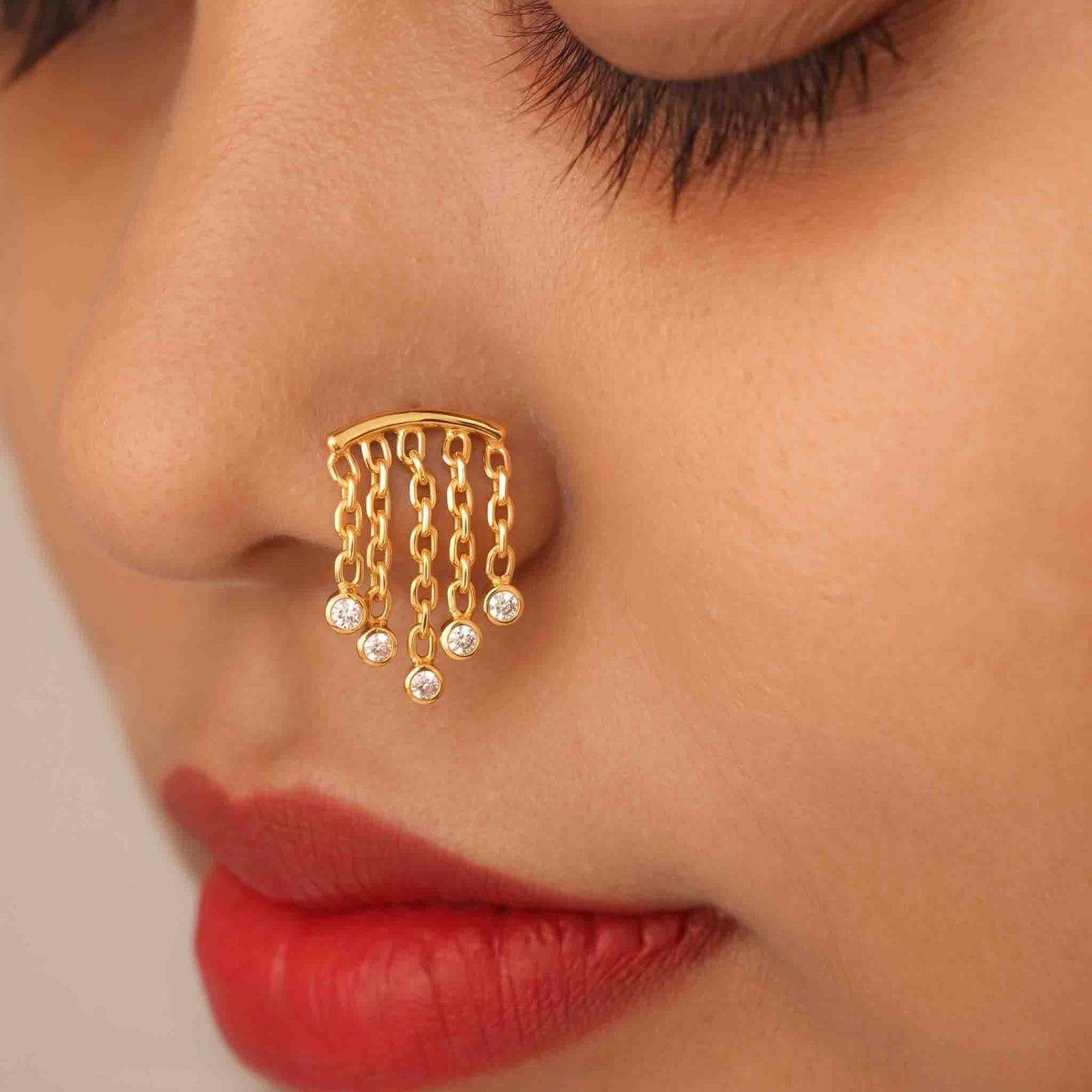 Silver Larika Drop Nose pin
