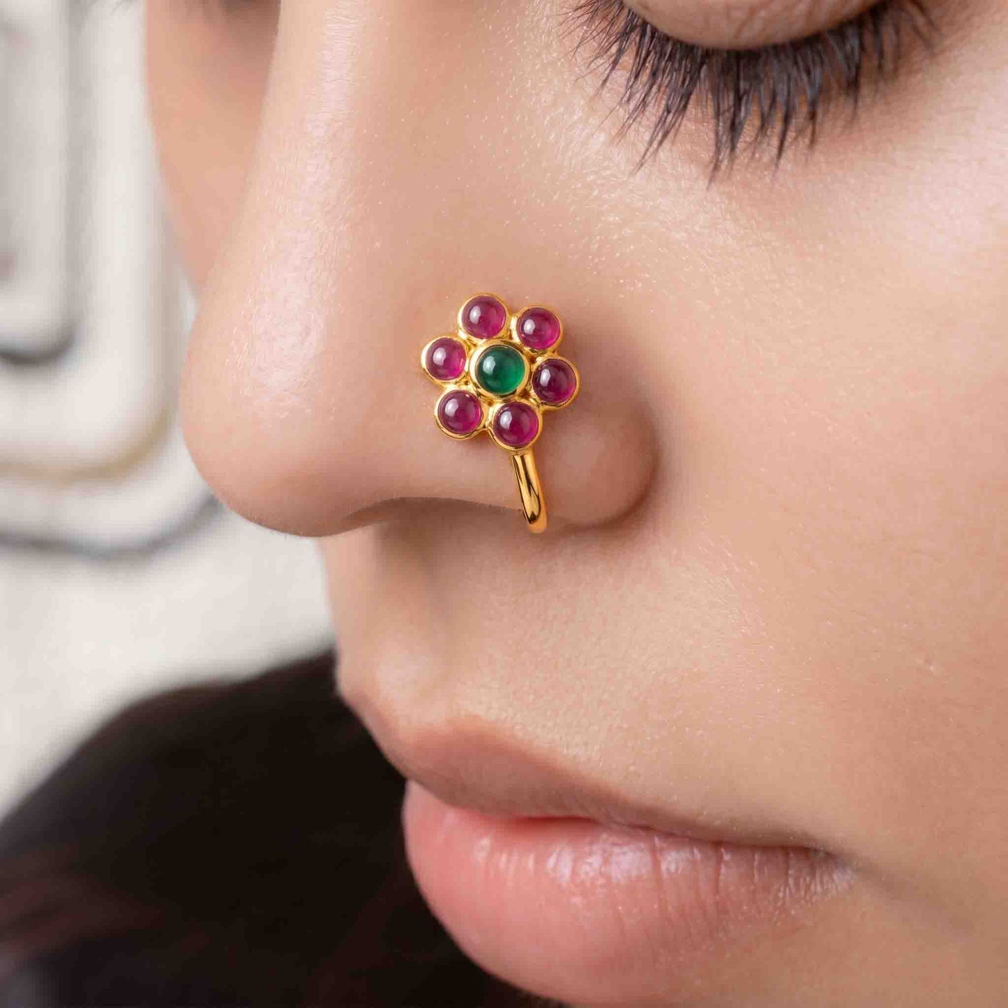 Silver 7 Kemp Stone Clip-on Nose pIn