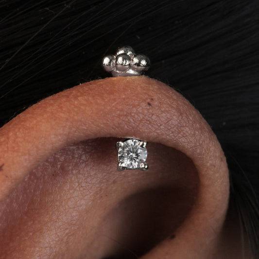 Silver Bugadi Solo Stone 6 Bead Top Diamond Design