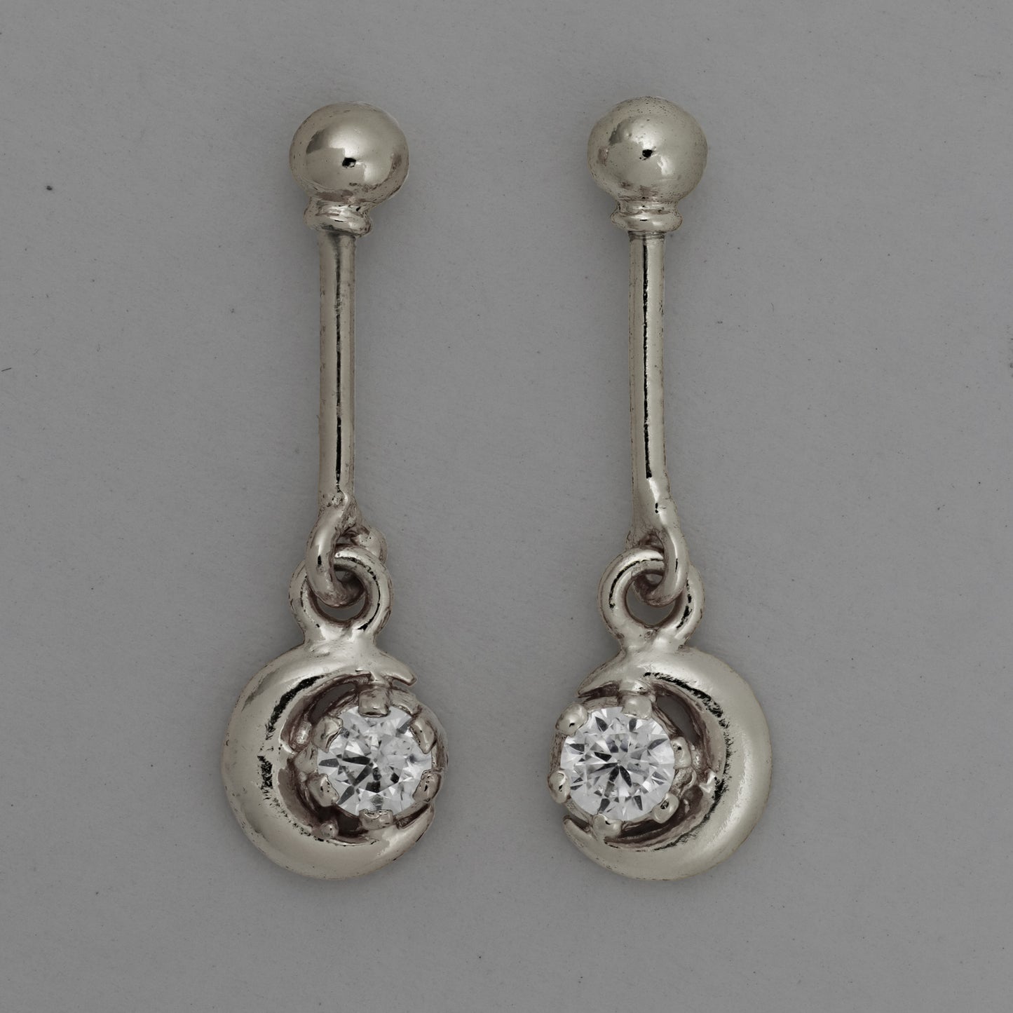 Silver Bugadi Crescent Moon Hanging Ball Top Diamond Design