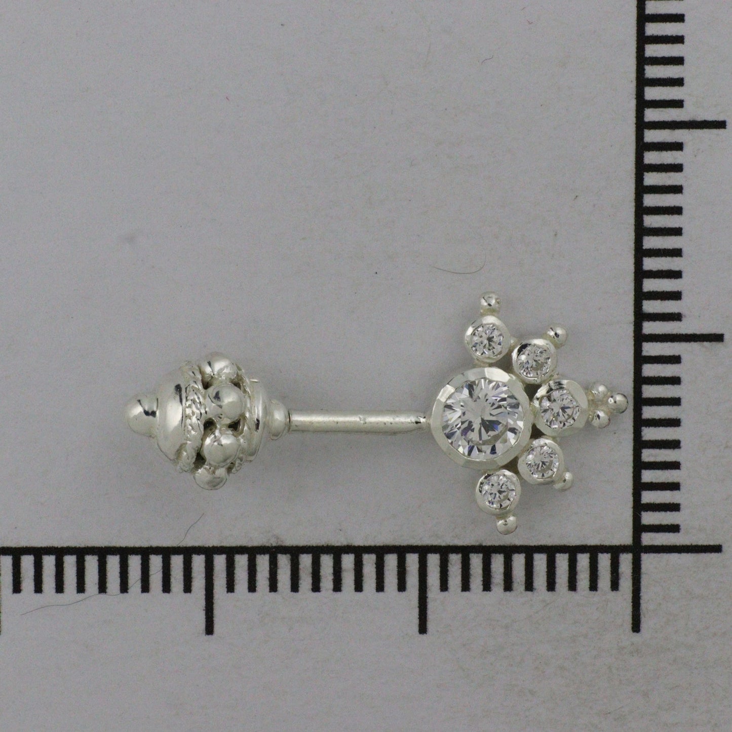 Silver Bugadi 6 Stone Mookuthi Gada Top Diamond Design
