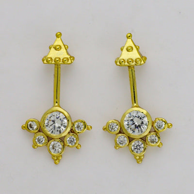 Silver Bugadi 6 Stone mookuthi Pyramid Top Gold Diamond Design