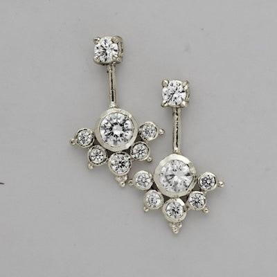 Silver Bugadi 6 Stone mookuthi Stone Top Diamond Design