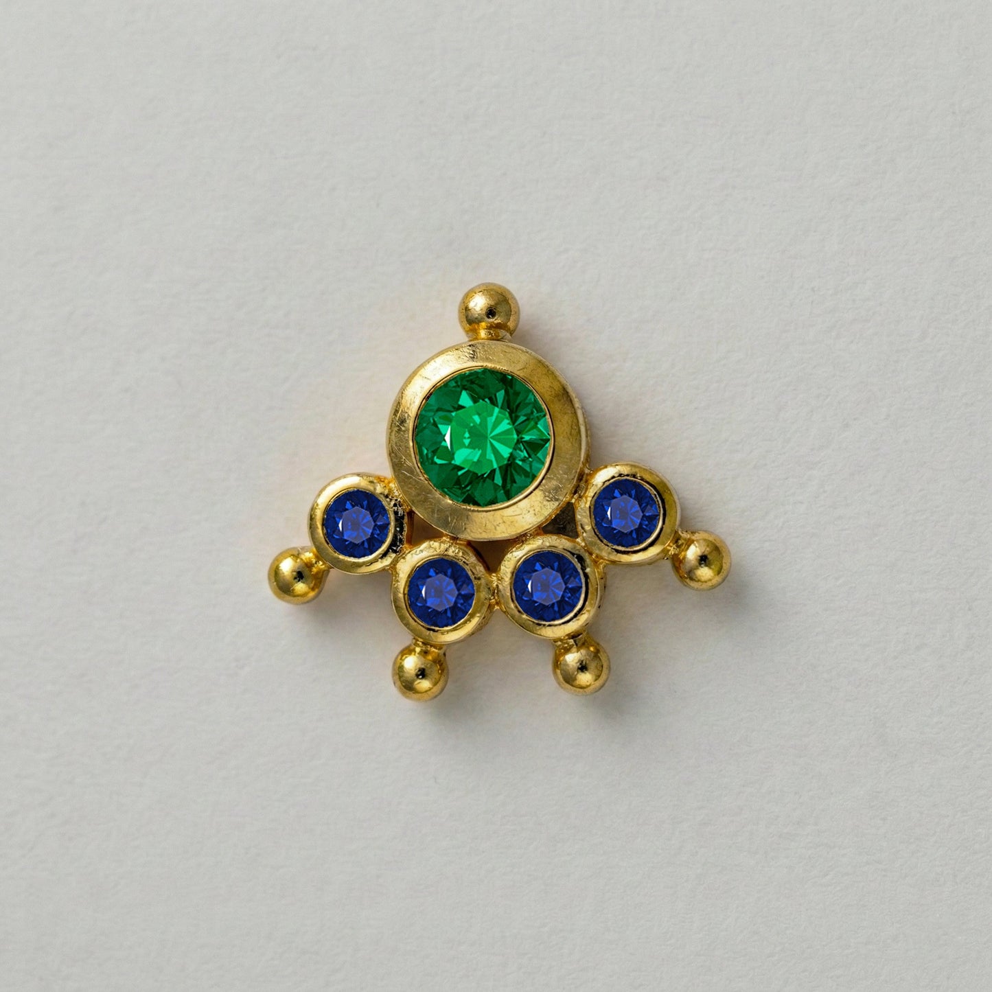 MOOKUTHI GREEN STONE GOLD PLATED NOSEPIN