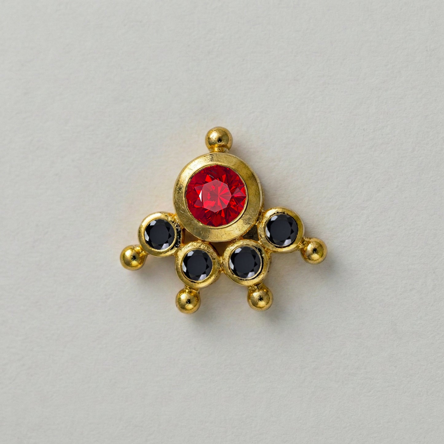 MOOKUTHI RED STONE GOLD PLATED NOSEPIN