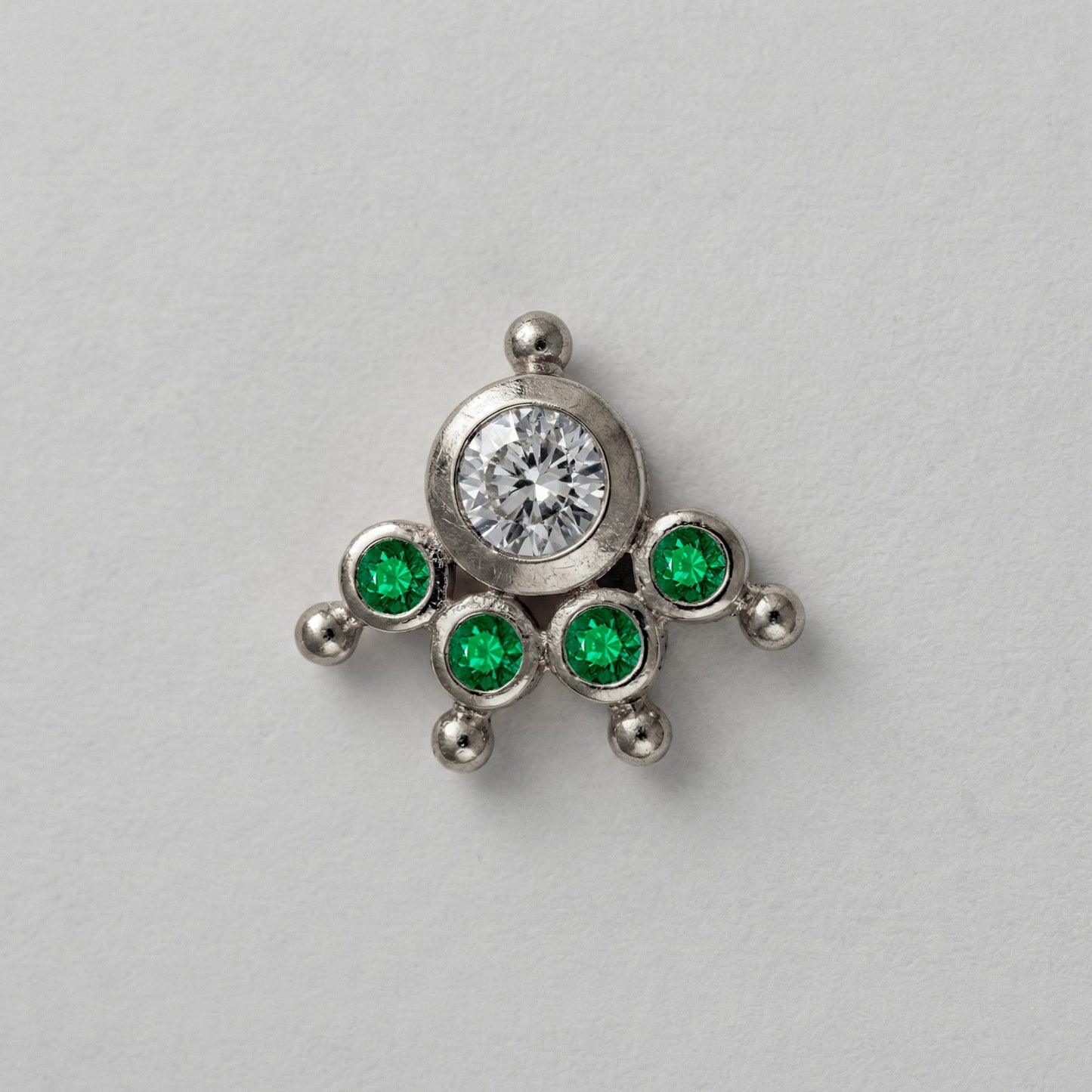 NOSE PIN FULL WHITE