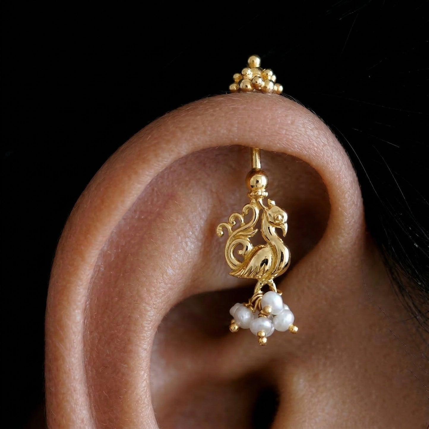 Silver Mayur Gopuram Top With Pearls Bugadi Design