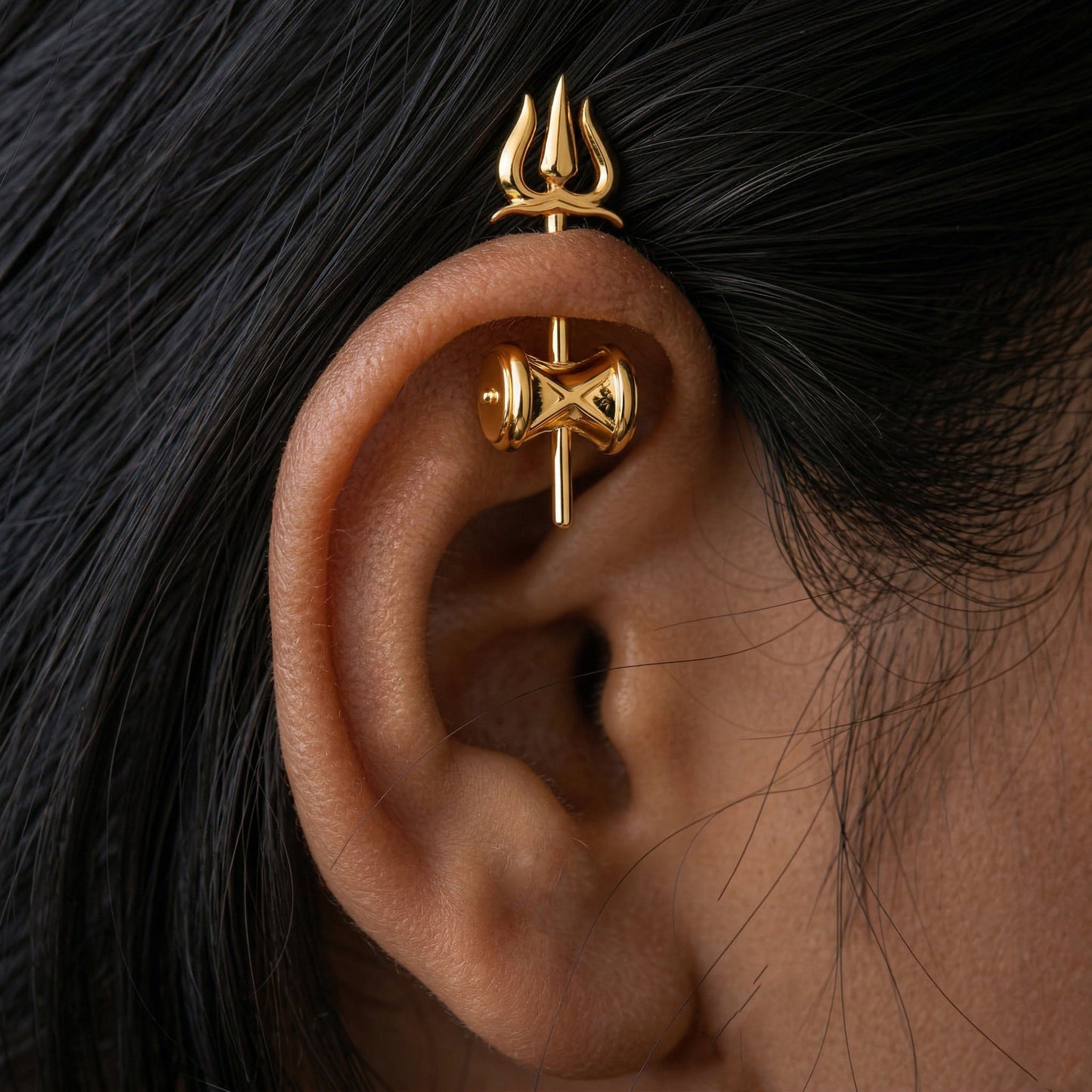 Silver Bugadi Cosmic Balance Gold Design