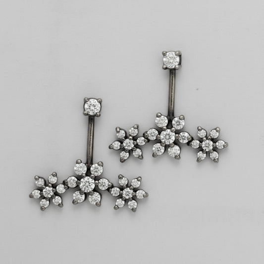 Silver Bugadi 7 Stone Flower 3 Stone Top Oxidize Diamond Design