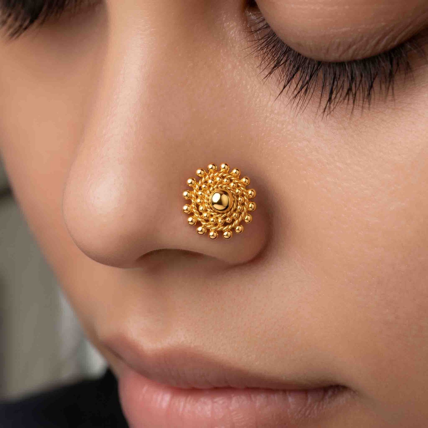 Silver Dhal Nose pin