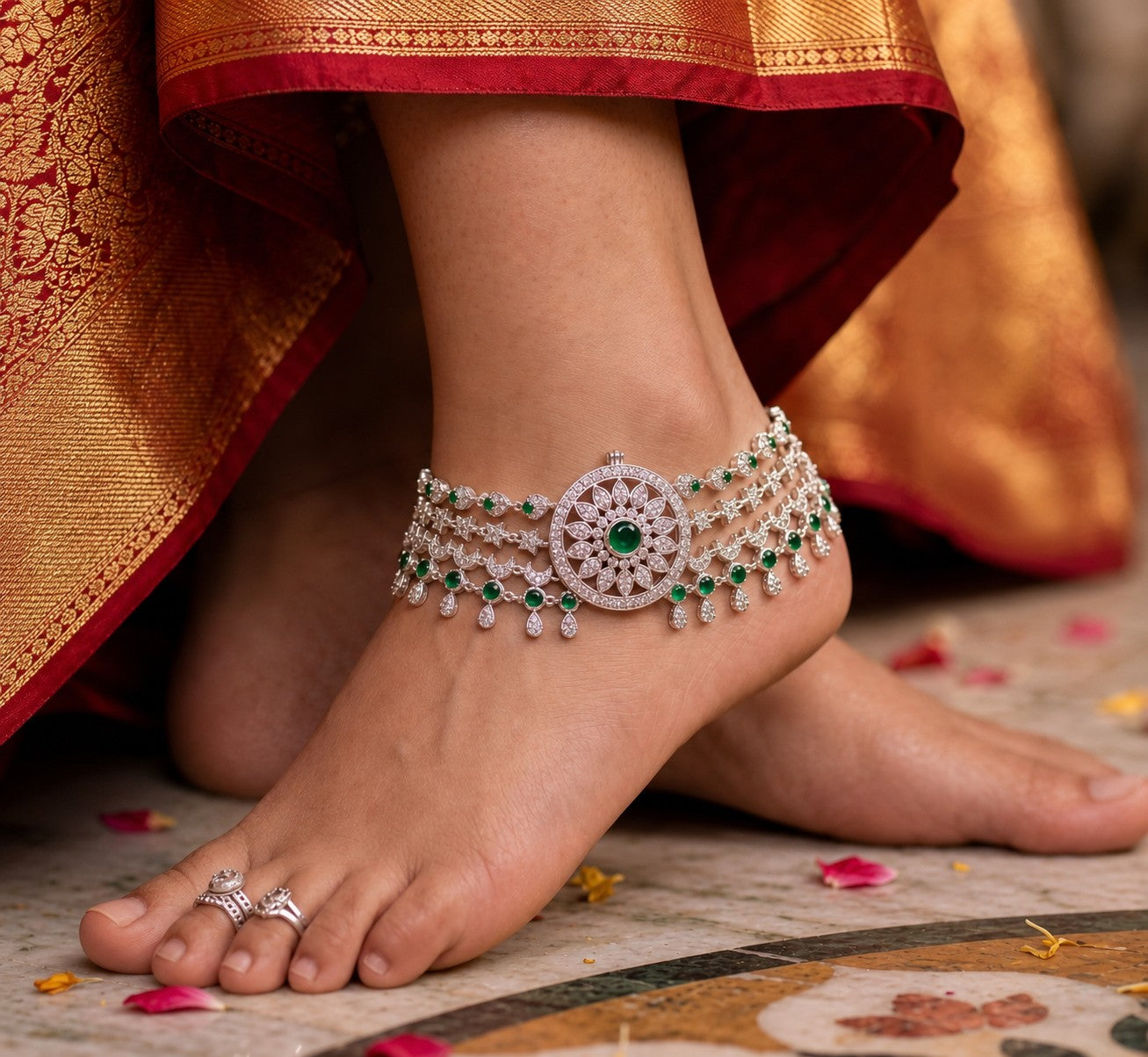 Silver Anklet by Vellismith