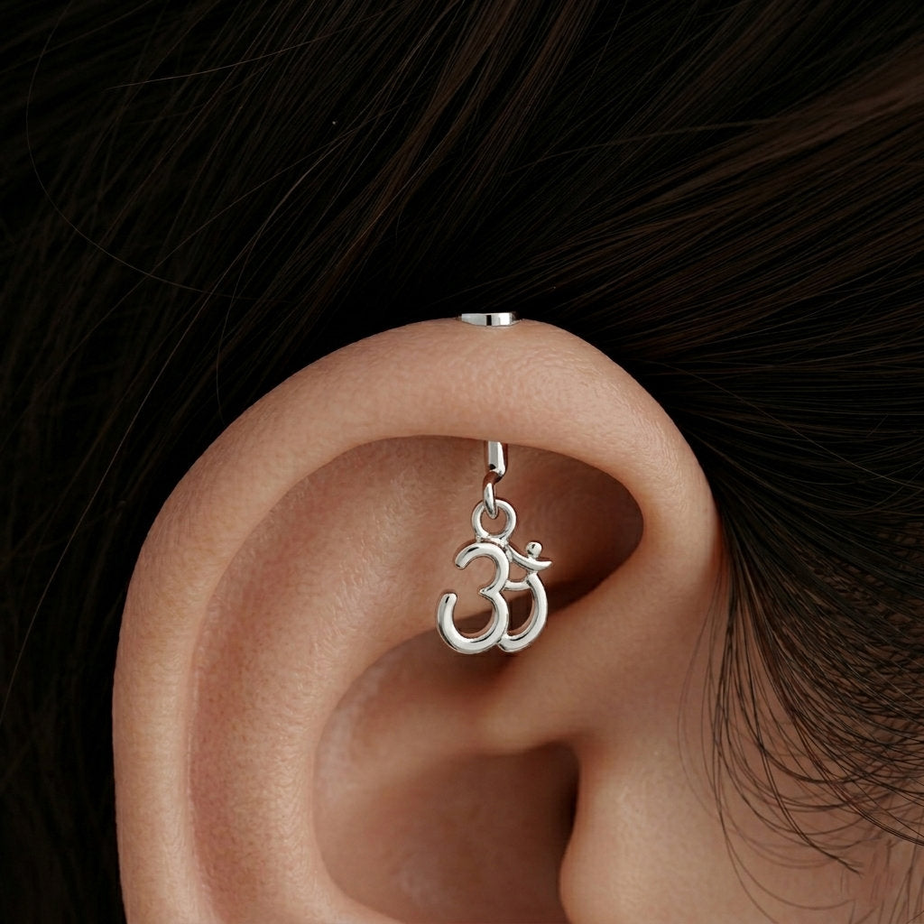 Silver Bugadi Om Thin Top Design