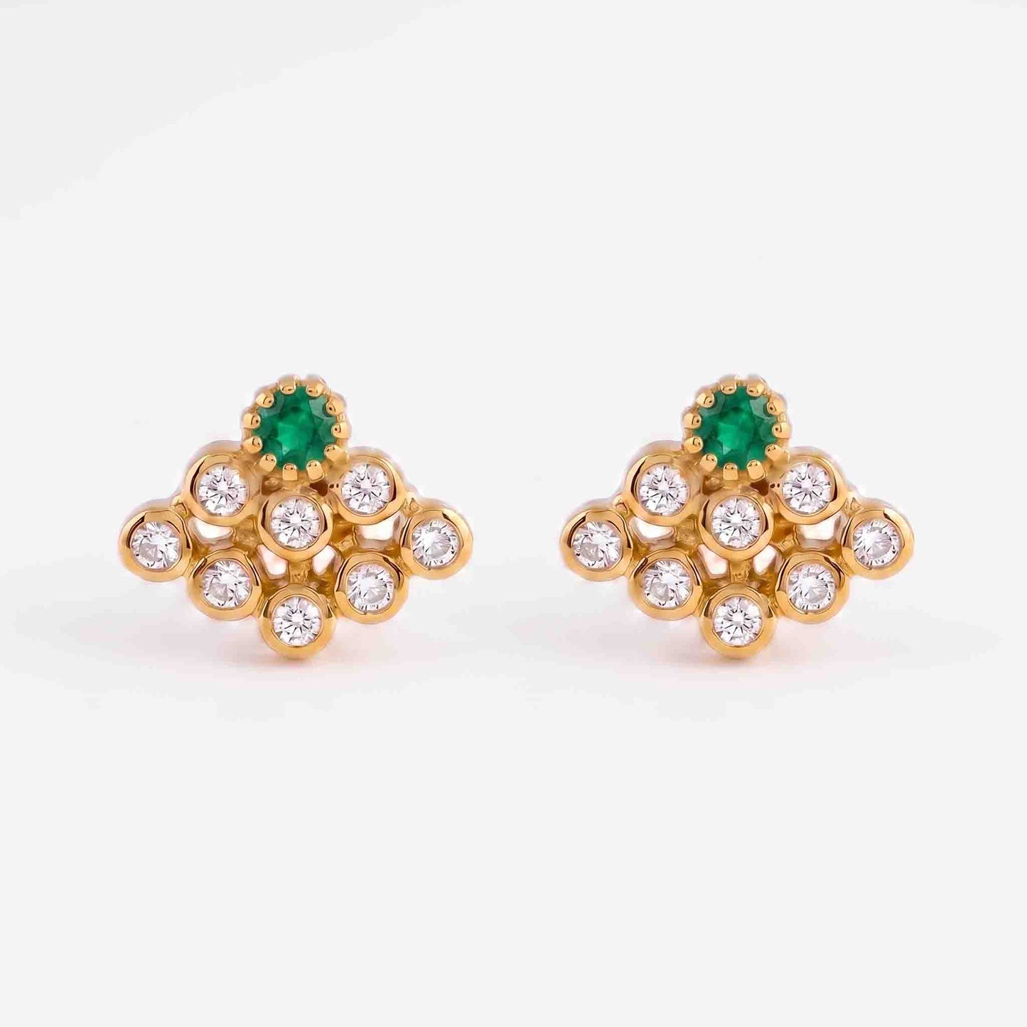 9 Stone Besari Emerald Green Mookuthi Earring