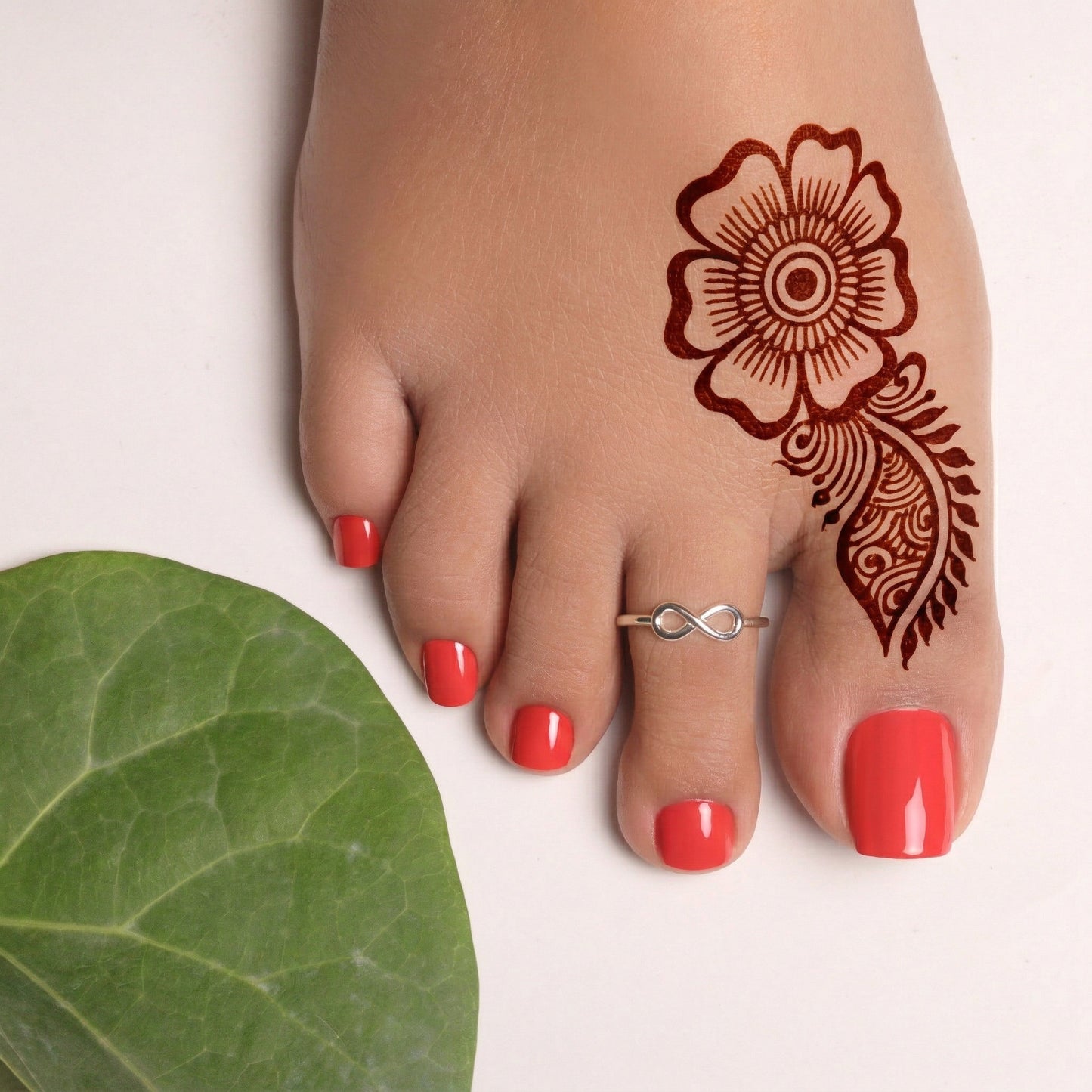 Silver Toe Ring Infinity Design