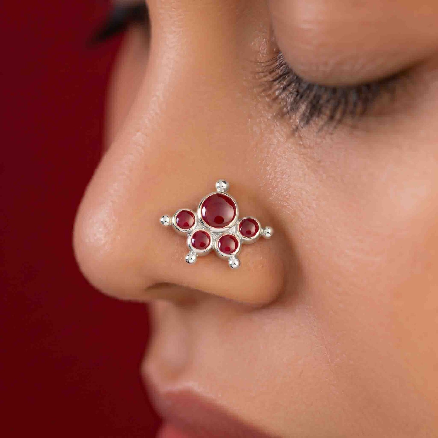 Kemp Stone Mookuthi 925 Silver