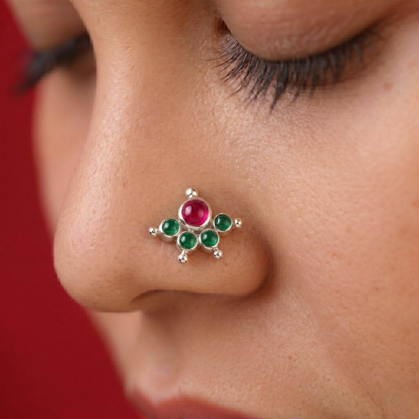 Kemp Stone Mookuthi 925 Silver